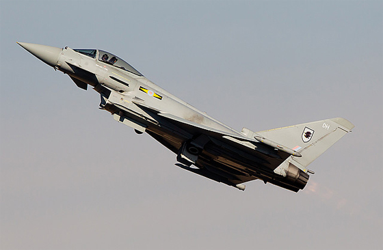 avion de chasse eurofighter typhoon