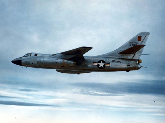 douglas b-66 destroyer