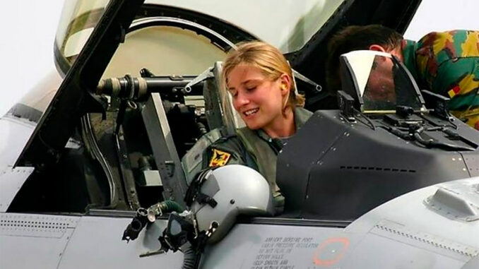 combat-aerien La formation des pilotes de chasse au combat rapproché