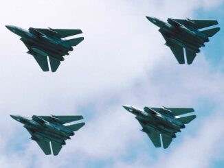 Les capacités du F-14 Tomcat en combat aérien rapproché et longue portée