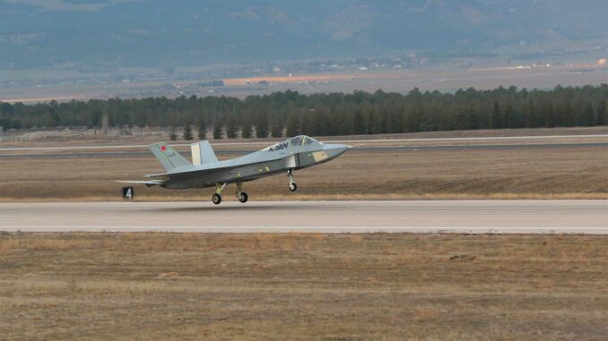 Ankara accélère le KAAN pour s’émanciper des F-16