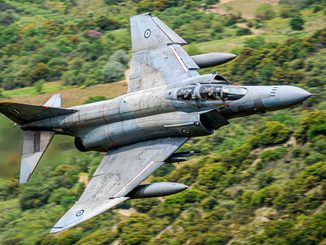 F4-E Grece