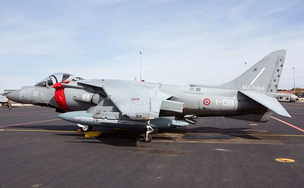 McDonnell Douglas AV-8B Harrier II