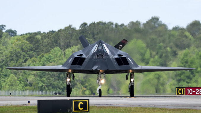 Lockheed F-117 Nighthawk