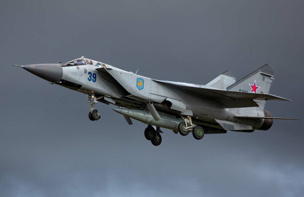 Mikoyan MiG-31 (Foxhound)