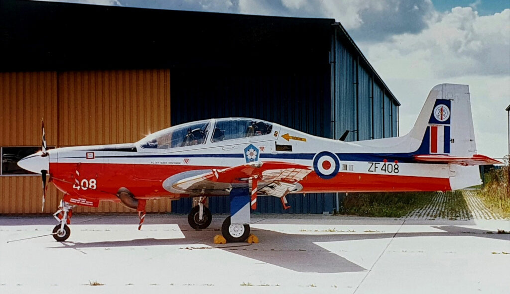 Short Tucano