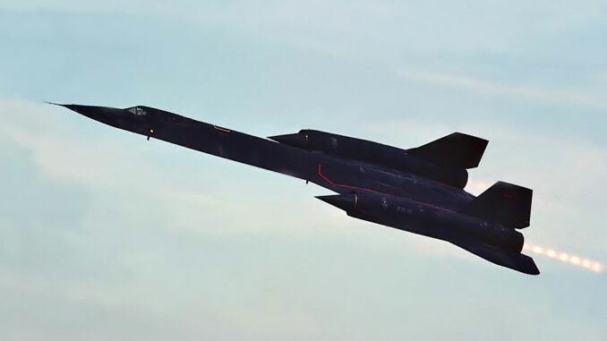 Lockheed SR-71 Blackbird