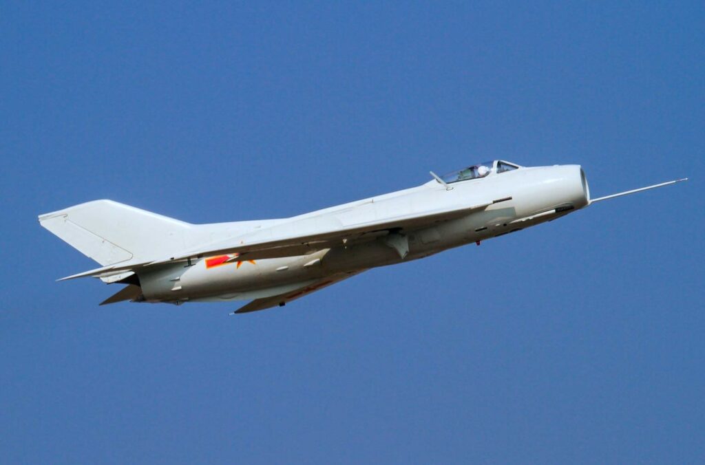 Shenyang (AVIC) J-6