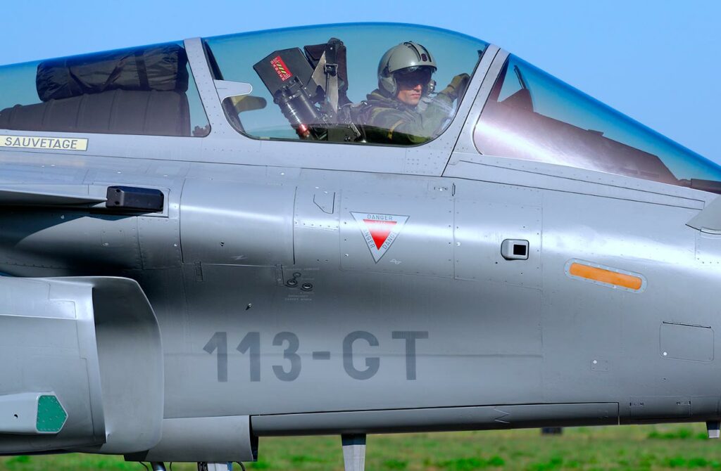 pilote de chasse Rafale