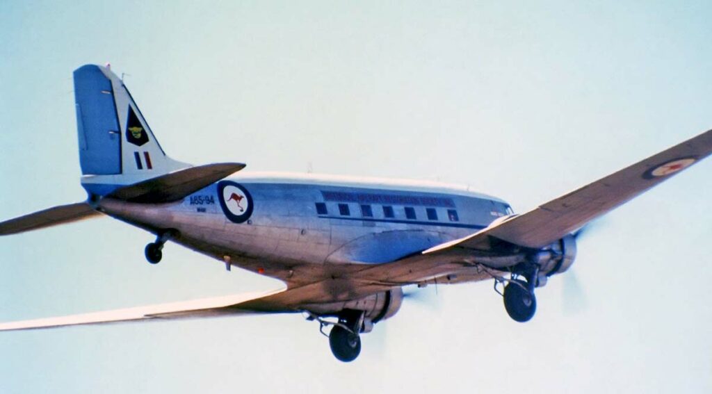 McDonnell Douglas DC-3