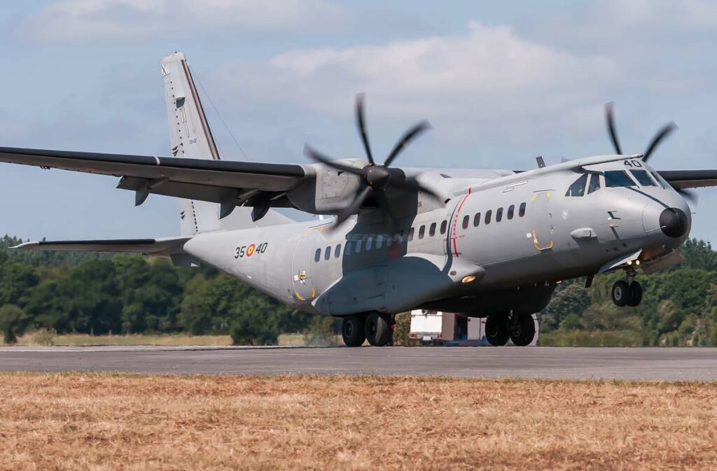 EADS CASA C-295