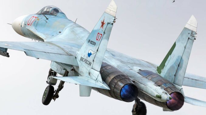 Sukhoi Su-27 Flanker