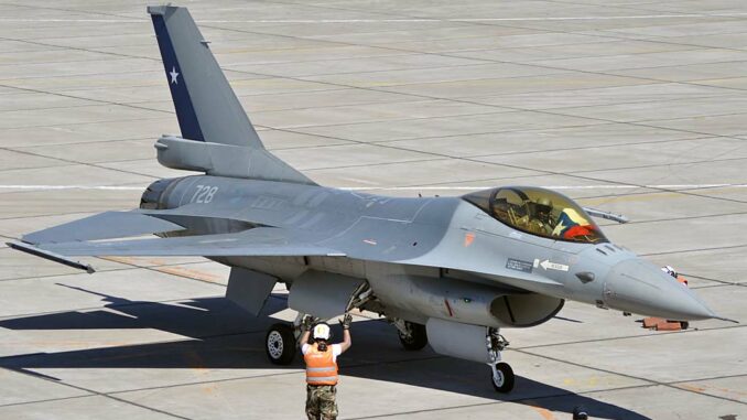 F-16 Fighting Falcon