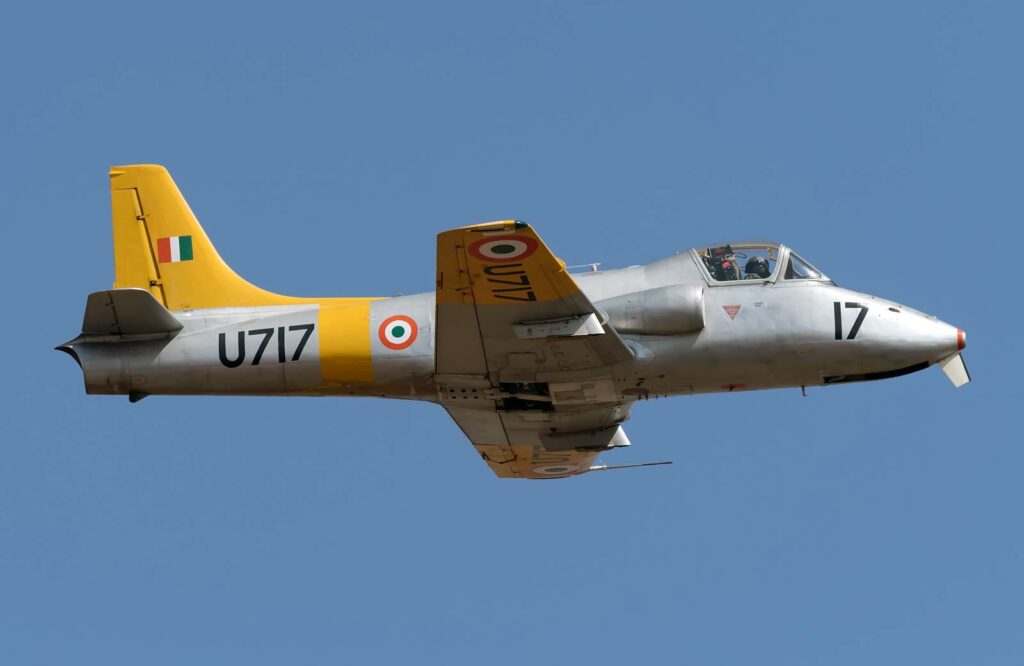 HAL HJT-16 Kiran