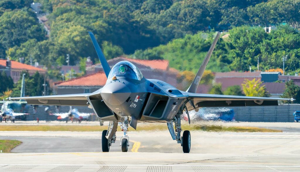 La Corée du Sud lance la production en masse des KF-21 Boramae