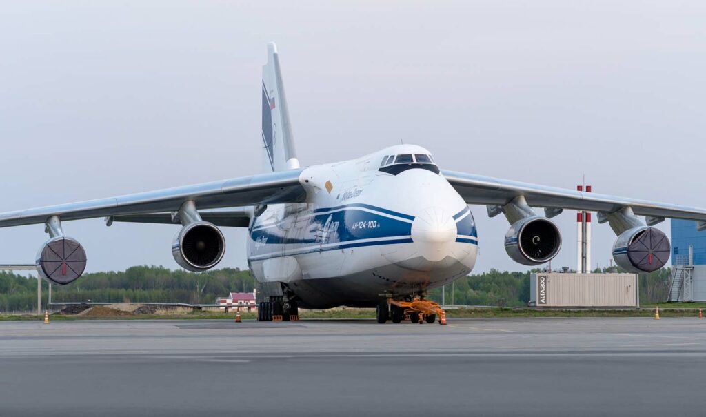 Antonov An-124 Ruslan