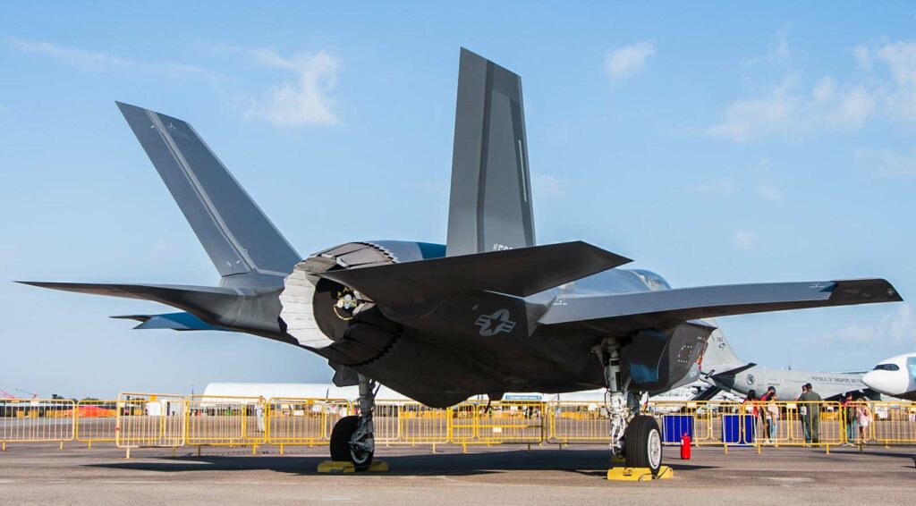 F-35A certifié pour l'arme nucléaire B61-12