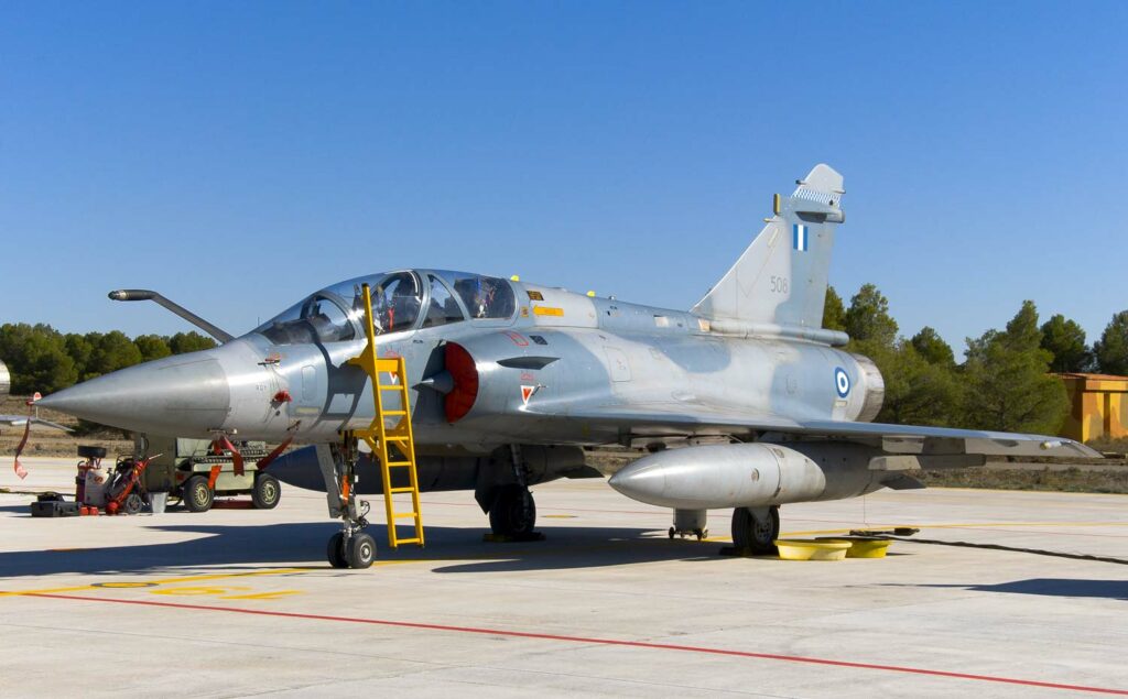 La Grèce vend des F-16 et des Mirage pour rationaliser sa flotte