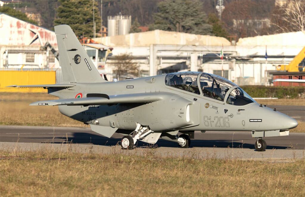 Leonardo M-354