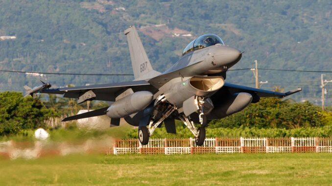 F-16 Fighting Falcon