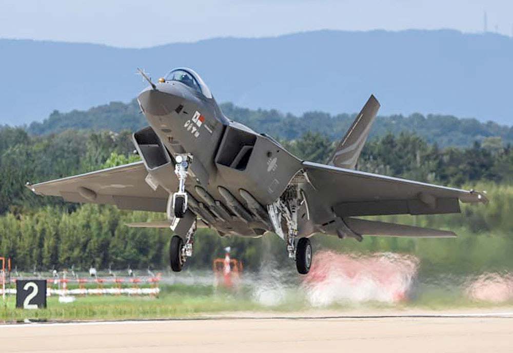KAI KF-21 Boramae