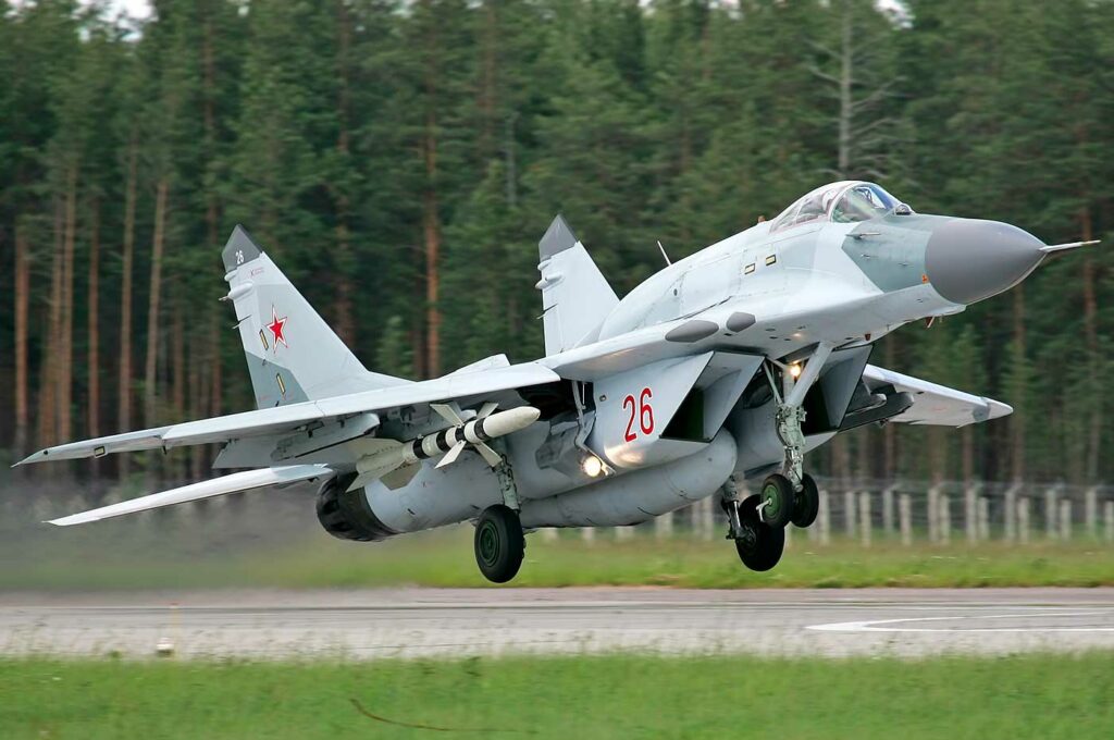 les avions de chasse russe en service