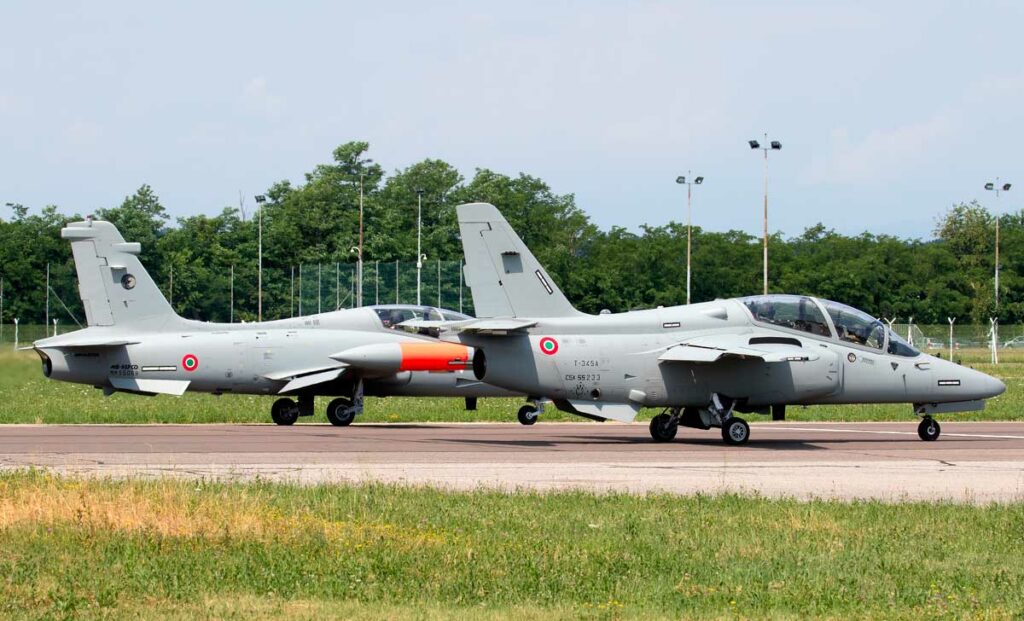 leonardo M-345