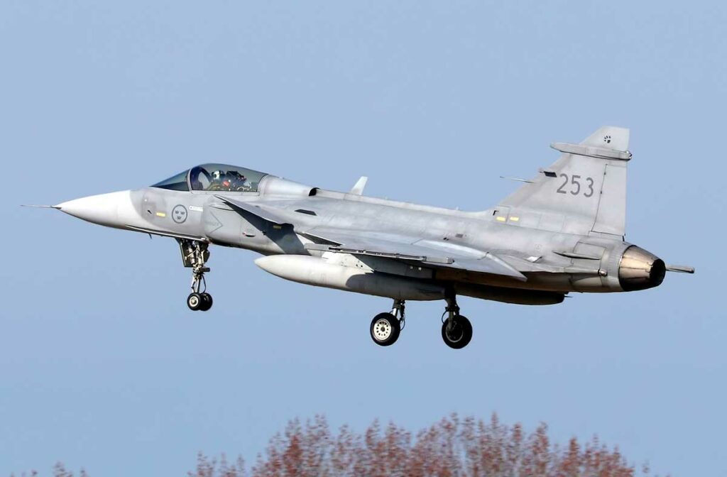 10 faits techniques insolites sur le JAS Gripen
