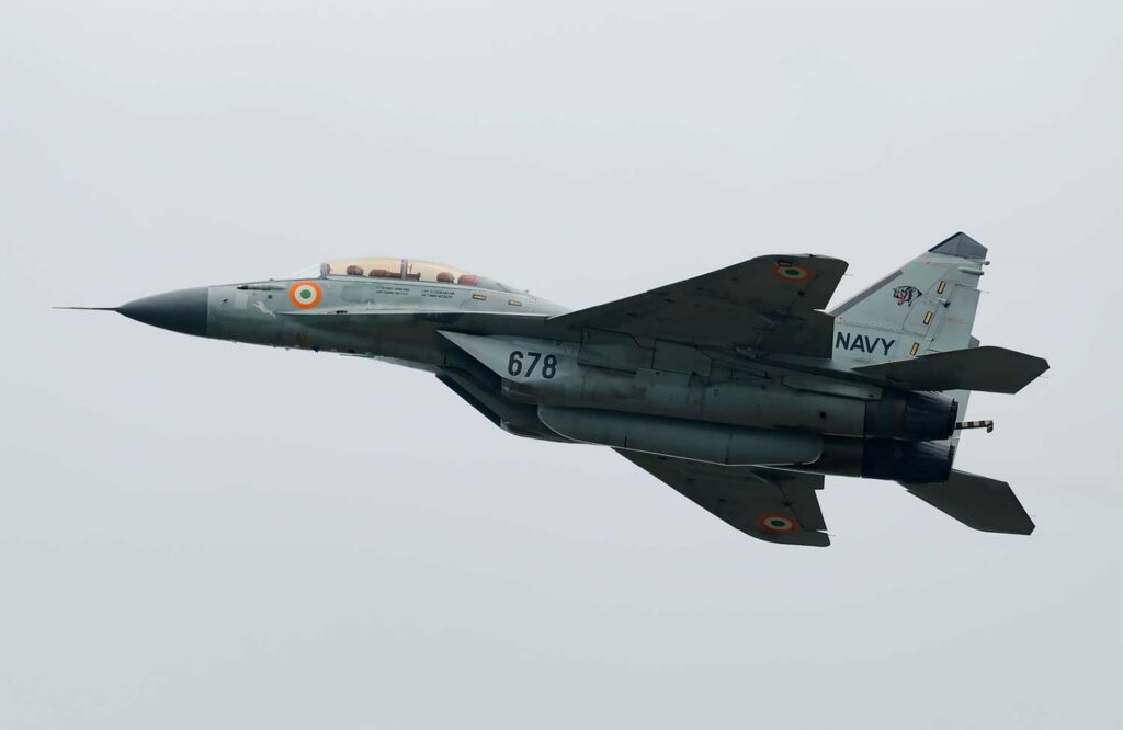 Un crash fatal de MiG‑29 en Uttar Pradesh : deux pilotes perdus