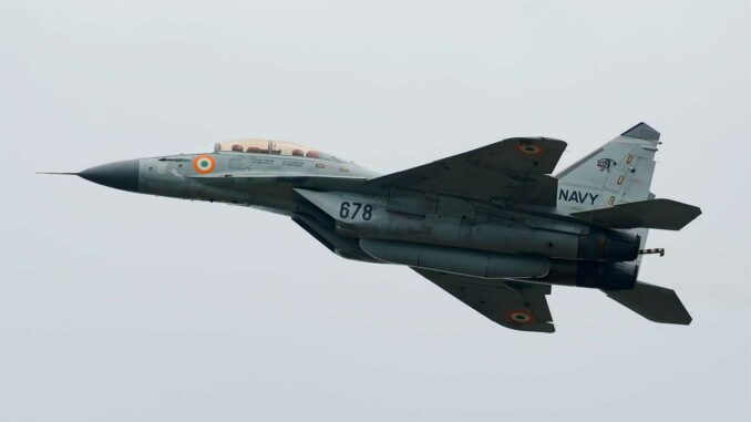 Un crash fatal de MiG‑29 en Uttar Pradesh : deux pilotes perdus