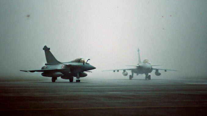 Rafale-vs-J-10 Rafale vs J-10