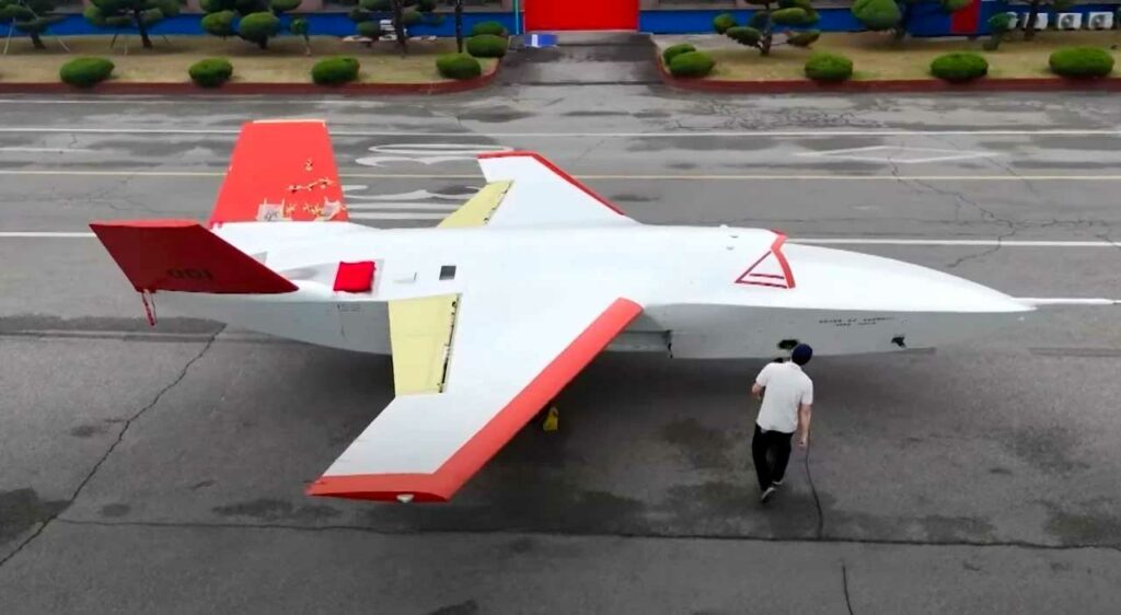 Corée du Sud: un drone furtif piloté par intelligence artificielle