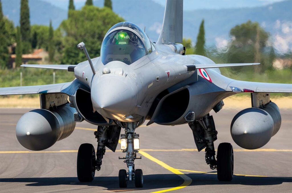 Un contrôle Fly‑By‑Wire ultra‑fiable pour le Rafale