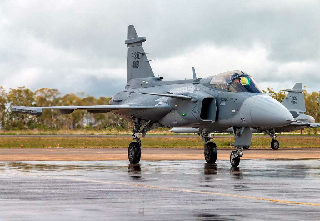 La livraison des Gripen E/F au Brésil s’étendra jusqu’en 2032