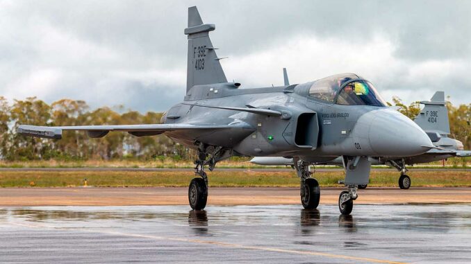 La livraison des Gripen E/F au Brésil s’étendra jusqu’en 2032