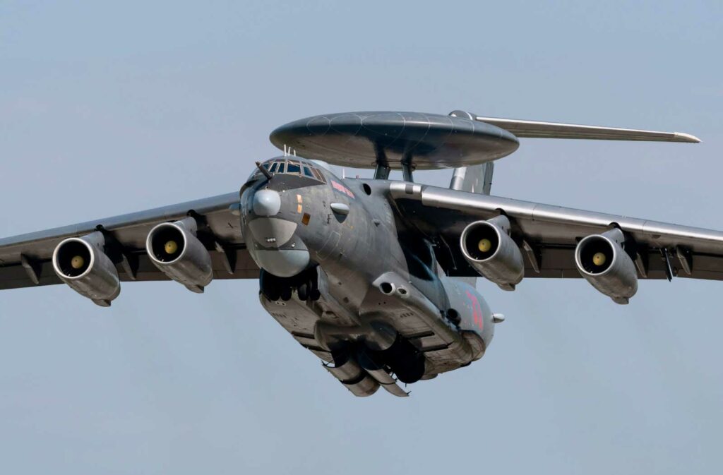 La Russie déploie un A-50U à Taganrog, exposant un atout stratégique aux frappes ukrainiennes
