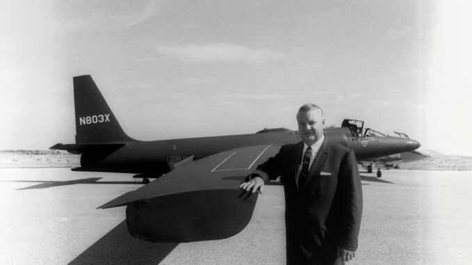 Kelly-Johnson-Skunk-Works Kelly Johnson: Skunk Works, U2, SR-71 et Area 51