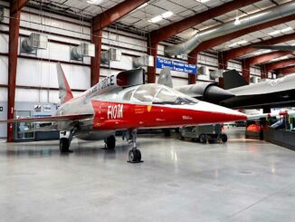 Le pari audacieux du YF-107 : la prise d’air dorsale VAID
