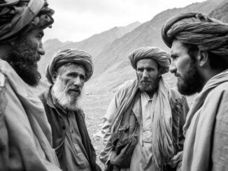 Le Pakistan frappe les talibans en Afghanistan avec un risque de débordement régional