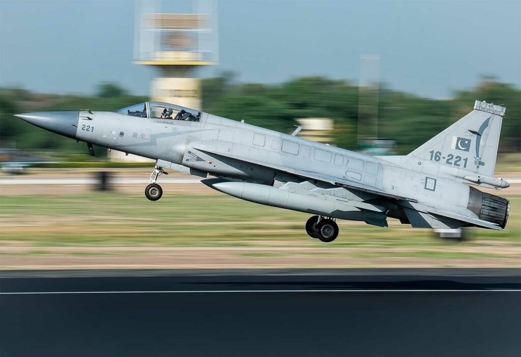 Pakistan JF-17