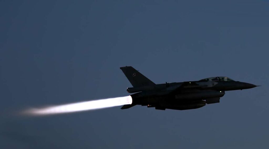 Lockheed F-16